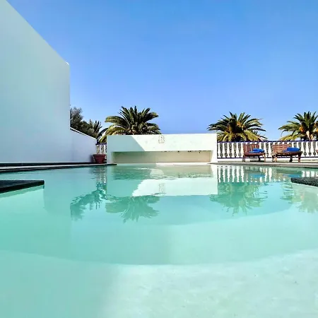 Villa Con Piscina Privada Y Wifi En Puerto Calero