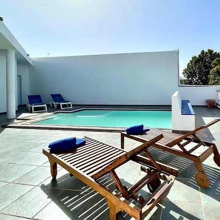 Villa Con Piscina Privada Y Wifi En Puerto Calero Villa *