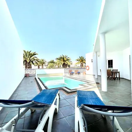 Villa Con Piscina Privada Y Wifi En Puerto Calero *