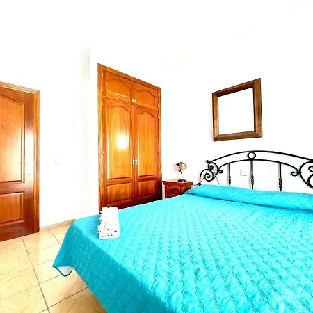 Villa Con Piscina Privada Y Wifi En Puerto Calero * Puerto Calero