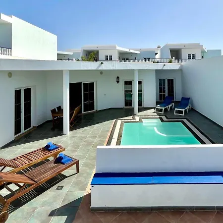 Villa Villa Con Piscina Privada Y Wifi En Puerto Calero *