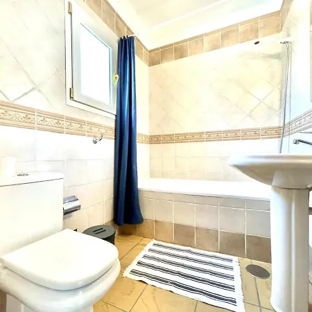 Villa Con Piscina Privada Y Wifi En Puerto Calero Puerto Calero