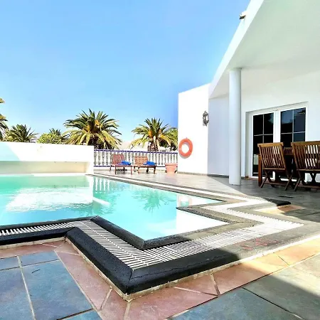 Villa Con Piscina Privada Y Wifi En Puerto Calero Villa