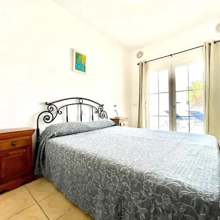 Villa Con Piscina Privada Y Wifi En Puerto Calero Villa *