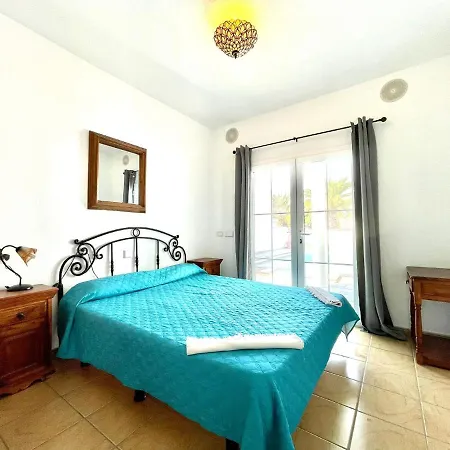 Villa Con Piscina Privada Y Wifi En Puerto Calero Villa *